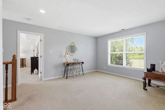 8240 Thorn Bend Drive, Indianapolis, IN 46278
