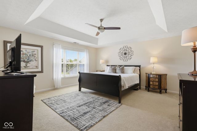 8240 Thorn Bend Drive, Indianapolis, IN 46278