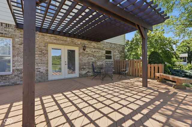 8240 Thorn Bend Drive, Indianapolis, IN 46278