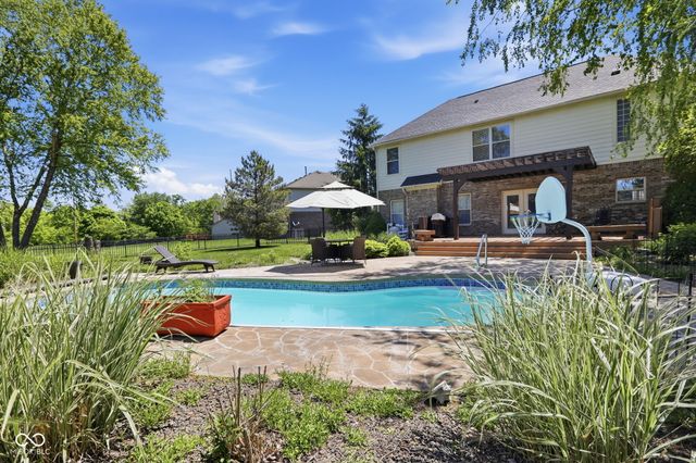 8240 Thorn Bend Drive, Indianapolis, IN 46278