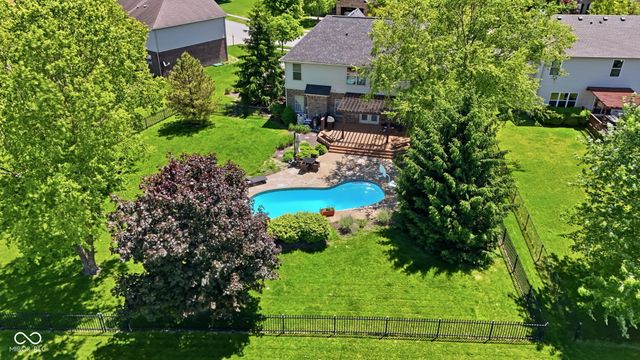 8240 Thorn Bend Drive, Indianapolis, IN 46278