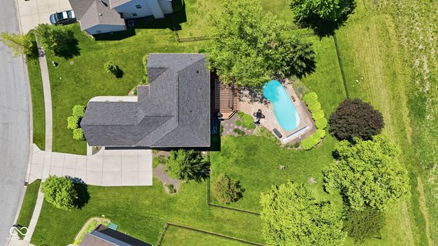 8240 Thorn Bend Drive, Indianapolis, IN 46278