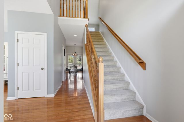 8240 Thorn Bend Drive, Indianapolis, IN 46278