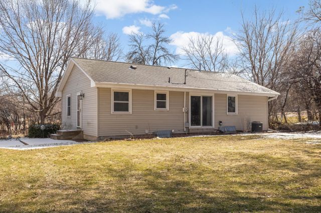 18775 Pilot Knob Road, Farmington, MN 55024