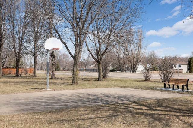 18775 Pilot Knob Road, Farmington, MN 55024