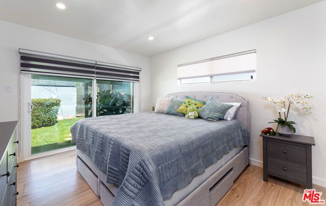 1014 Pier Avenue, Santa Monica, CA 90405