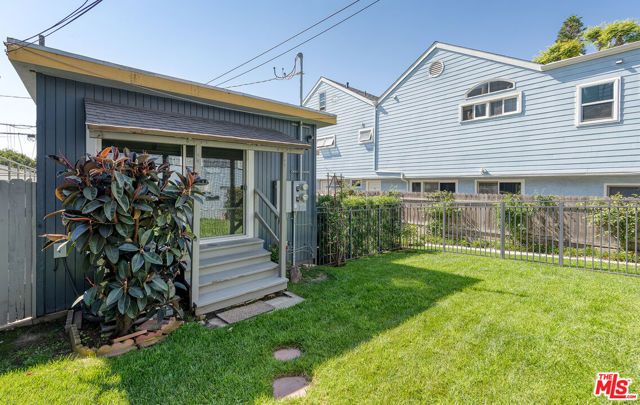 1014 Pier Avenue, Santa Monica, CA 90405