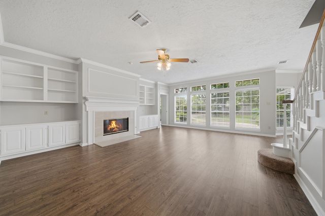 15122 Greenleaf Lane, Houston, TX 77062