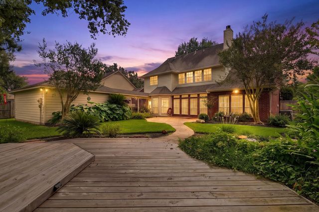 15122 Greenleaf Lane, Houston, TX 77062