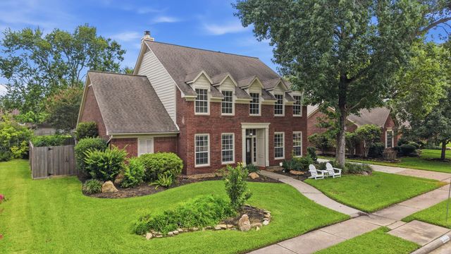 15122 Greenleaf Lane, Houston, TX 77062