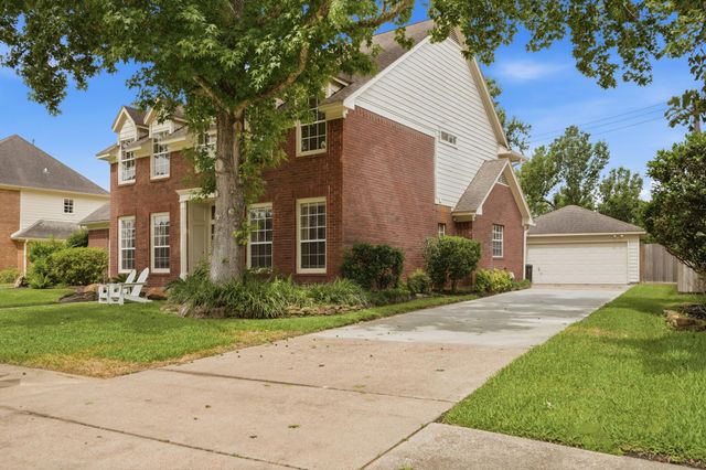 15122 Greenleaf Lane, Houston, TX 77062