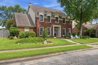 15122 Greenleaf Lane, Houston, TX 77062
