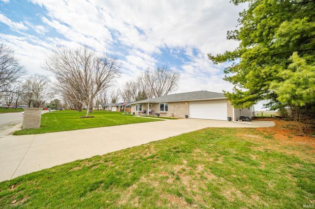 3200 E Kendall Lane, Muncie, IN 47303