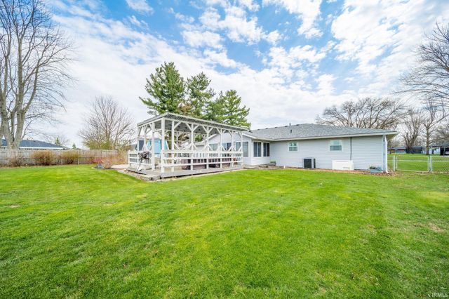 3200 E Kendall Lane, Muncie, IN 47303