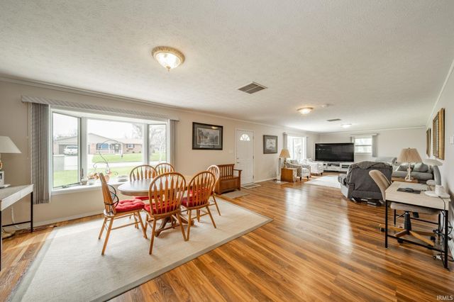3200 E Kendall Lane, Muncie, IN 47303