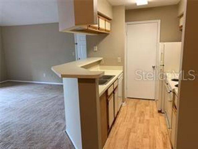236 AFTON SQUARE 306, Altamonte Springs, FL 32714