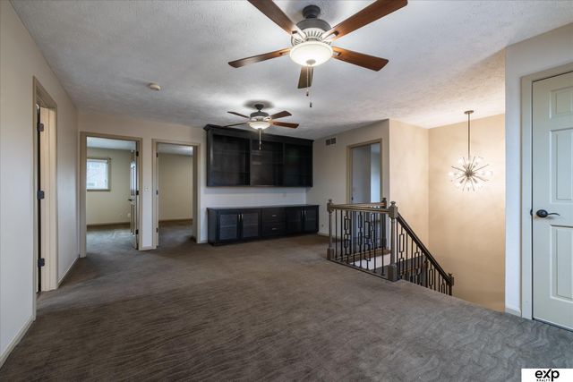 3606 S 74th Street, Omaha, NE 68124