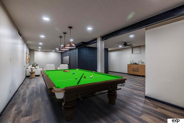 3606 S 74th Street, Omaha, NE 68124