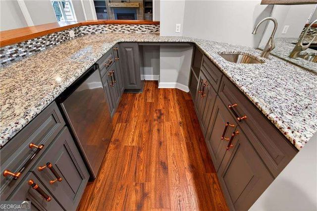 3441 Westhampton Way, Gainesville, GA 30506