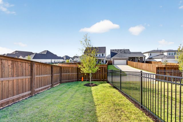 14424 Walsh Avenue, Fort Worth, TX 76008