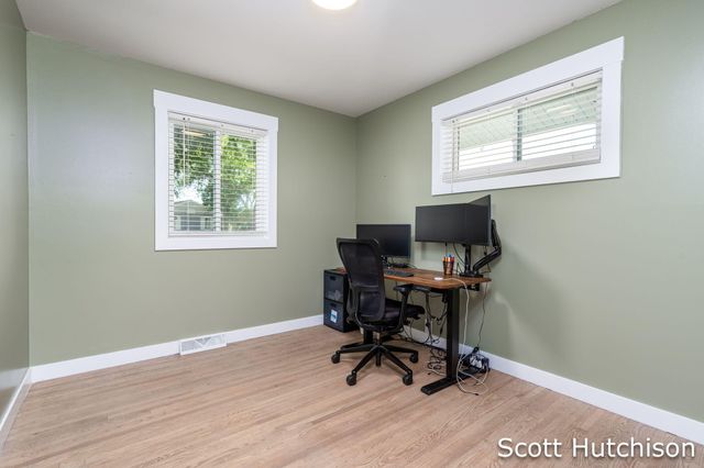 4171 Miramar Avenue NE, Grand Rapids, MI 49525