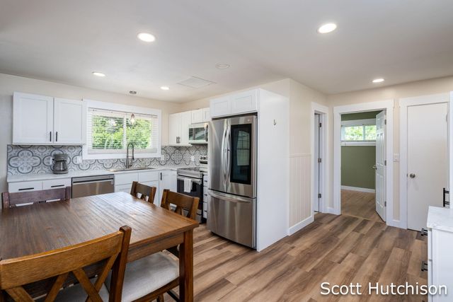 4171 Miramar Avenue NE, Grand Rapids, MI 49525