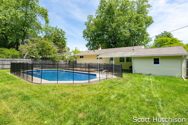 4171 Miramar Avenue NE, Grand Rapids, MI 49525