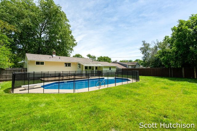 4171 Miramar Avenue NE, Grand Rapids, MI 49525