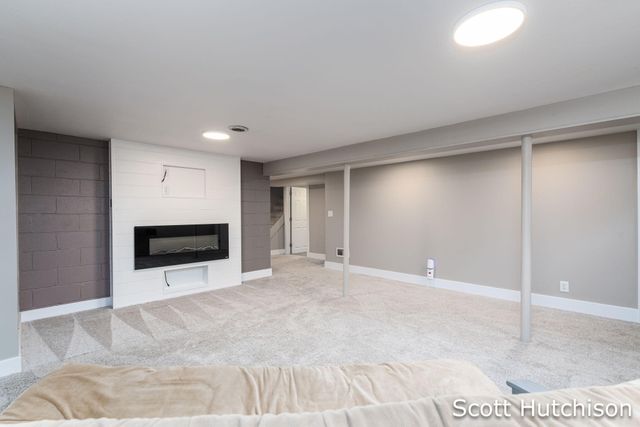 4171 Miramar Avenue NE, Grand Rapids, MI 49525