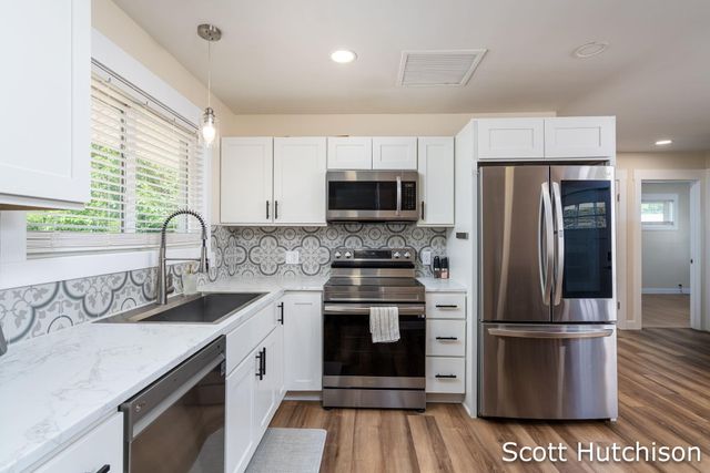 4171 Miramar Avenue NE, Grand Rapids, MI 49525