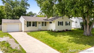 4171 Miramar Avenue NE, Grand Rapids, MI 49525