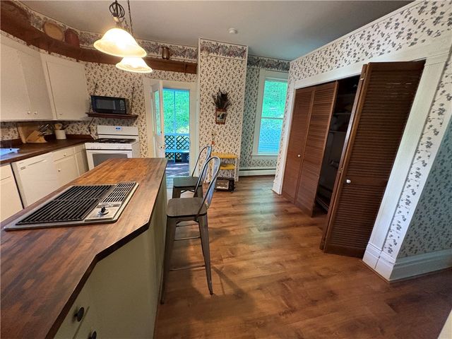 304 Jefferson St, Brookville Area School District, PA 15825