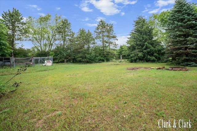 1511 E Croton Drive, Newaygo, MI 49337