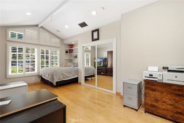 752 N Creekview, Orange, CA 92869