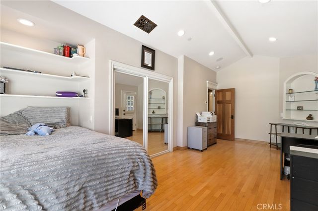 752 N Creekview, Orange, CA 92869