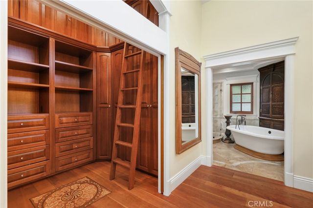 752 N Creekview, Orange, CA 92869