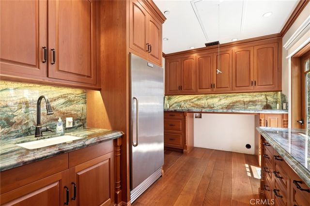 752 N Creekview, Orange, CA 92869