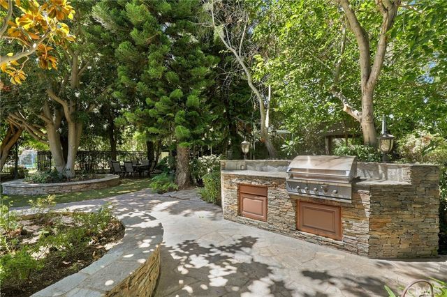 752 N Creekview, Orange, CA 92869