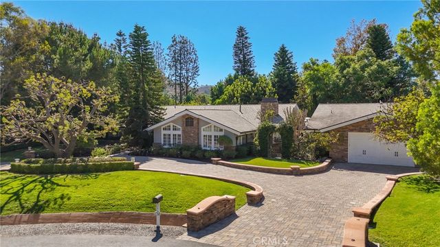 752 N Creekview, Orange, CA 92869