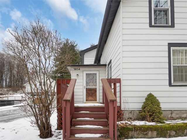 3854 Union Street, Marion, NY 14505