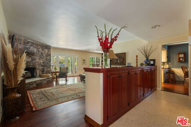 16750 Valerio Street, Lake Balboa, CA 91406