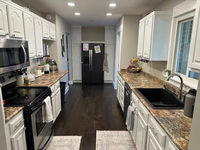 1020 Crestview Drive 1020 Crestview Drive, Troy, OH 45373