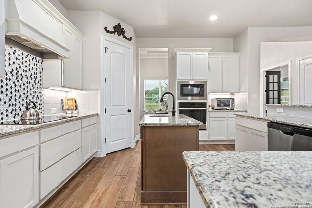 1415 Paladin, Spring Branch, TX 78070