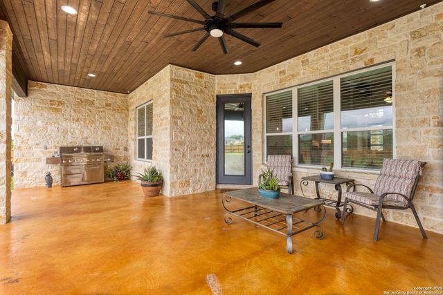 1415 Paladin, Spring Branch, TX 78070