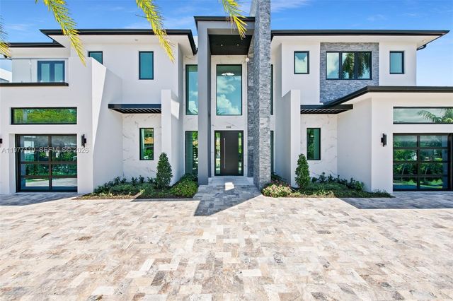 2848 NE 26th Pl, Fort Lauderdale, FL 33306