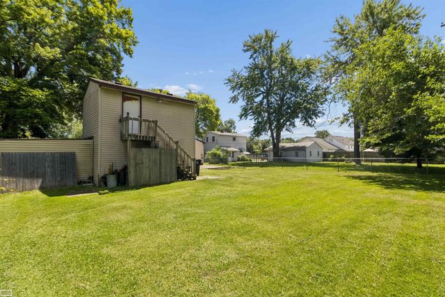 27119 Blum Street, Roseville, MI 48066