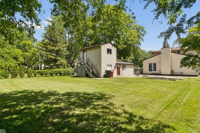 27119 Blum Street, Roseville, MI 48066