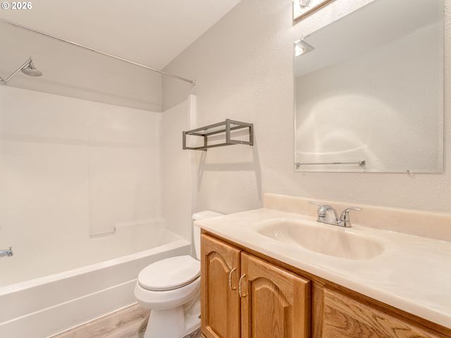 12908 Nw 39TH Ave, Vancouver, WA 98685