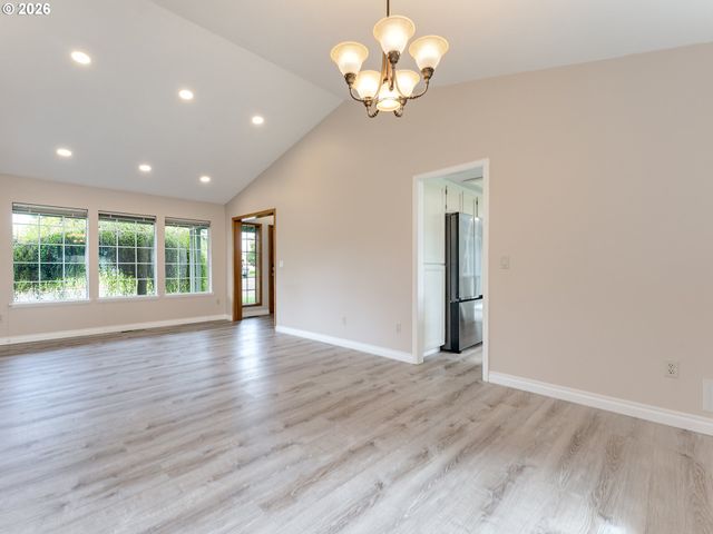 12908 Nw 39TH Ave, Vancouver, WA 98685