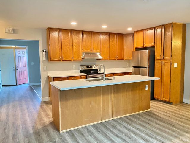 849 finch Way, Fairfield, CA 94533